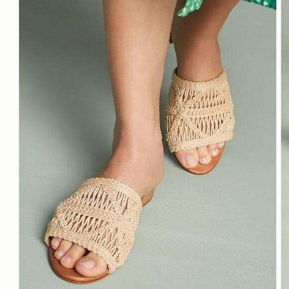 SCHUTZ Shoes - Schutz Nahara Cru Woven Slides Sandals Beige Woven Crochet Anthropologie Sz 10